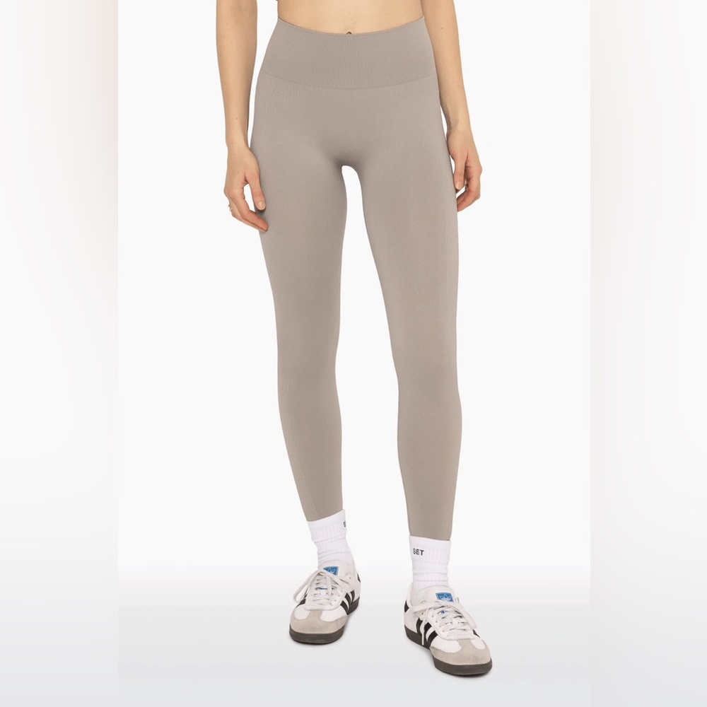 Set Active SculptFlex Leggings in Breeze